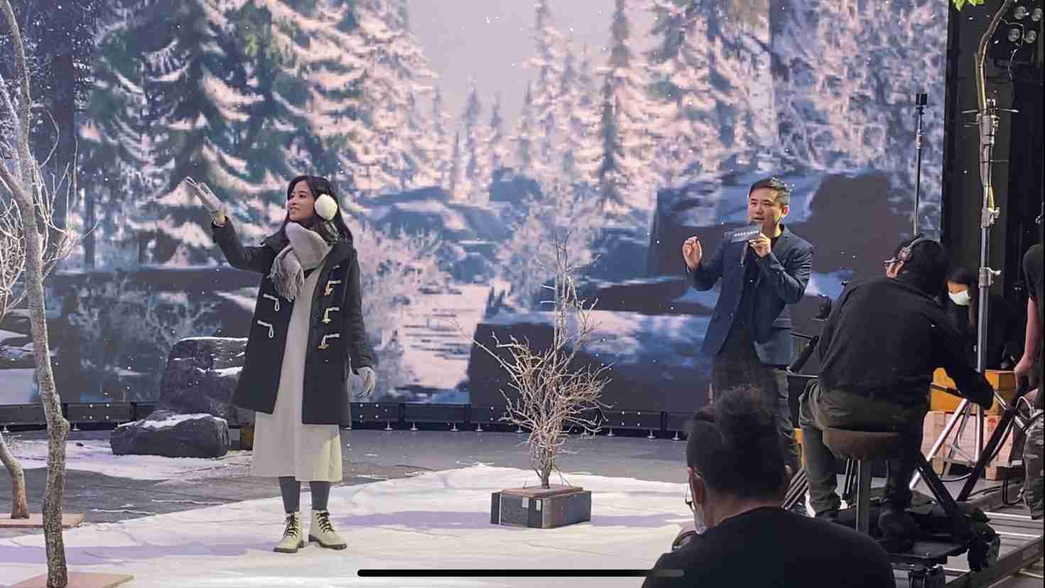 壹号平台以ALED先进显屏技术，，，，与金马奖视觉特效团队“再现影像”携手合作打造LED虚拟摄影棚，，提供沉浸式表演体验，，并精简拍摄成本与时间